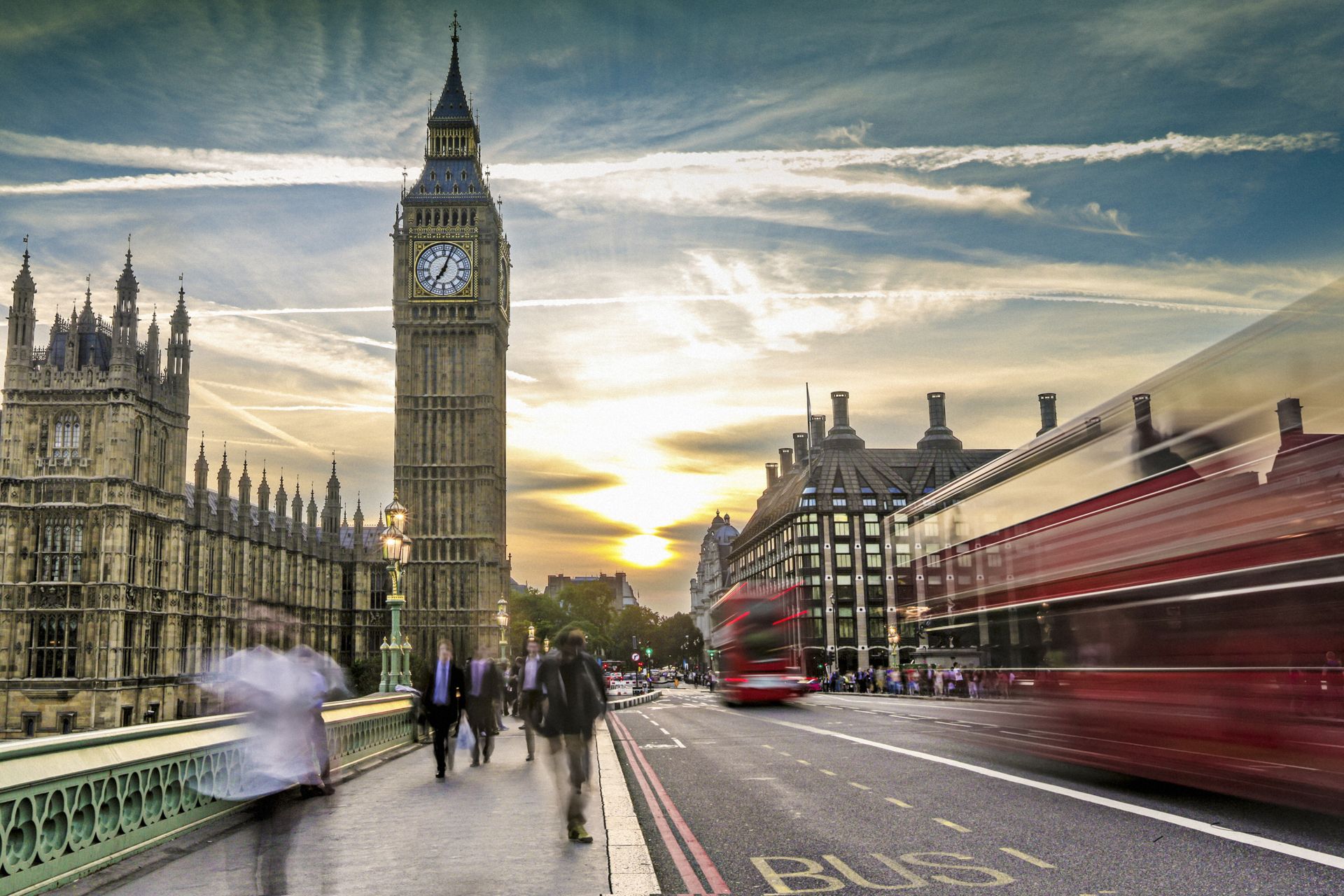 Sunset at Houses Of Parliament on Westminster Bridge in London.