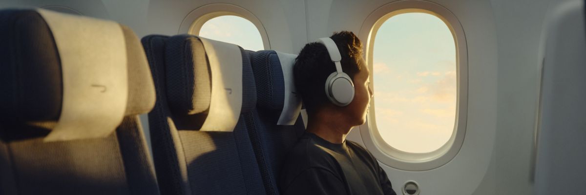 Solo customer in World Traveller onboard, linking to ba.com.